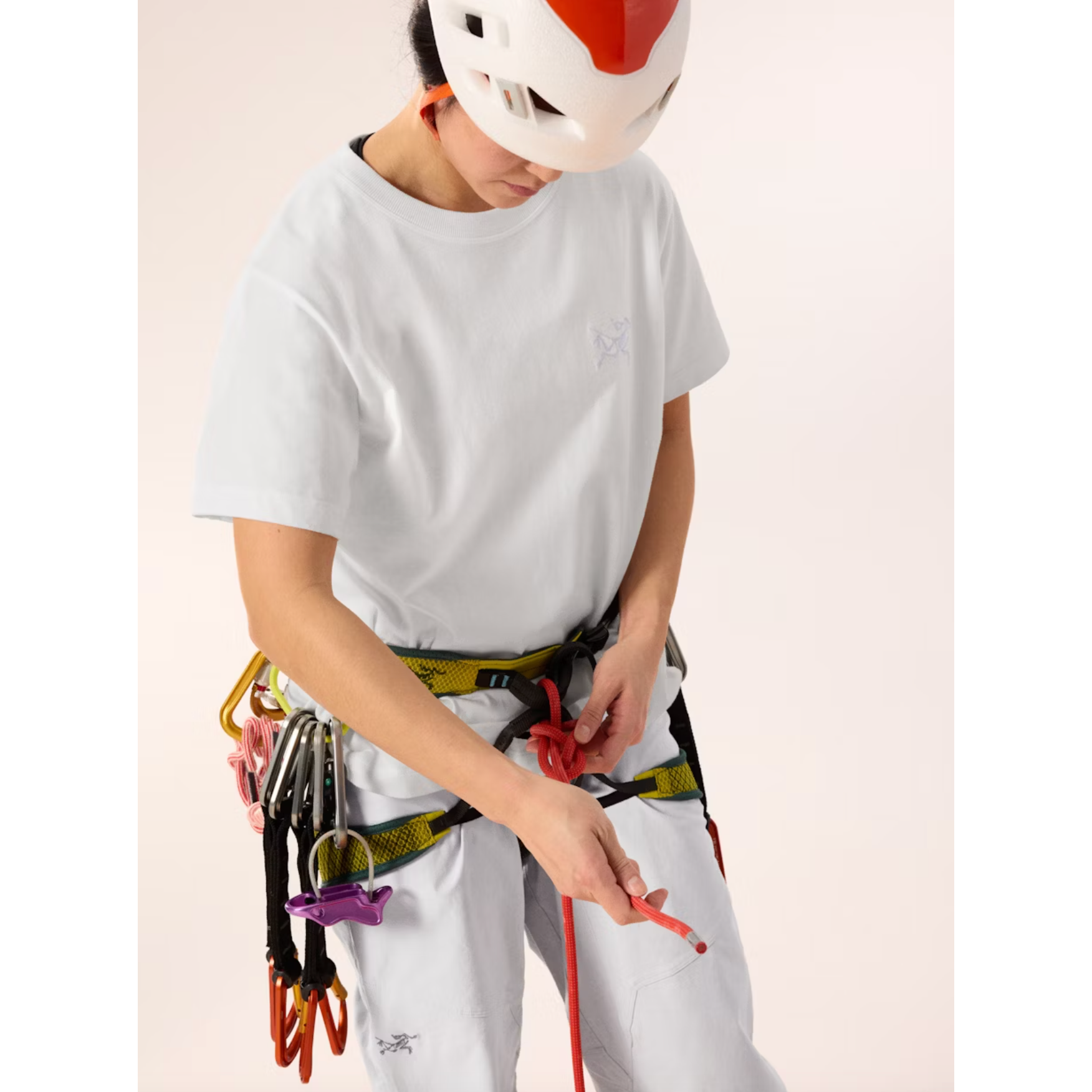 #color_white-light-white