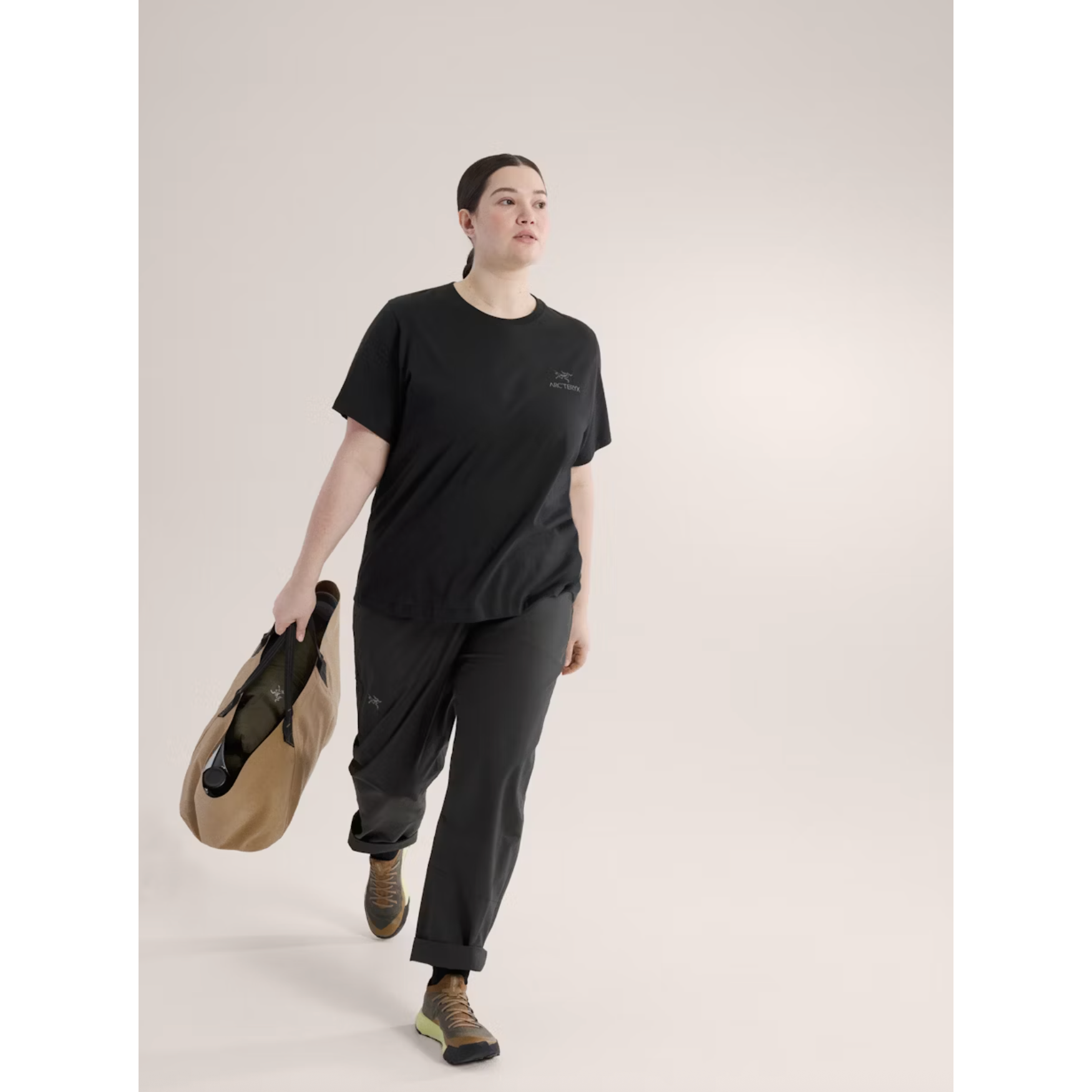 Arctery'x Women's Kragg SL Cotton Emblem Crew Shirt SS