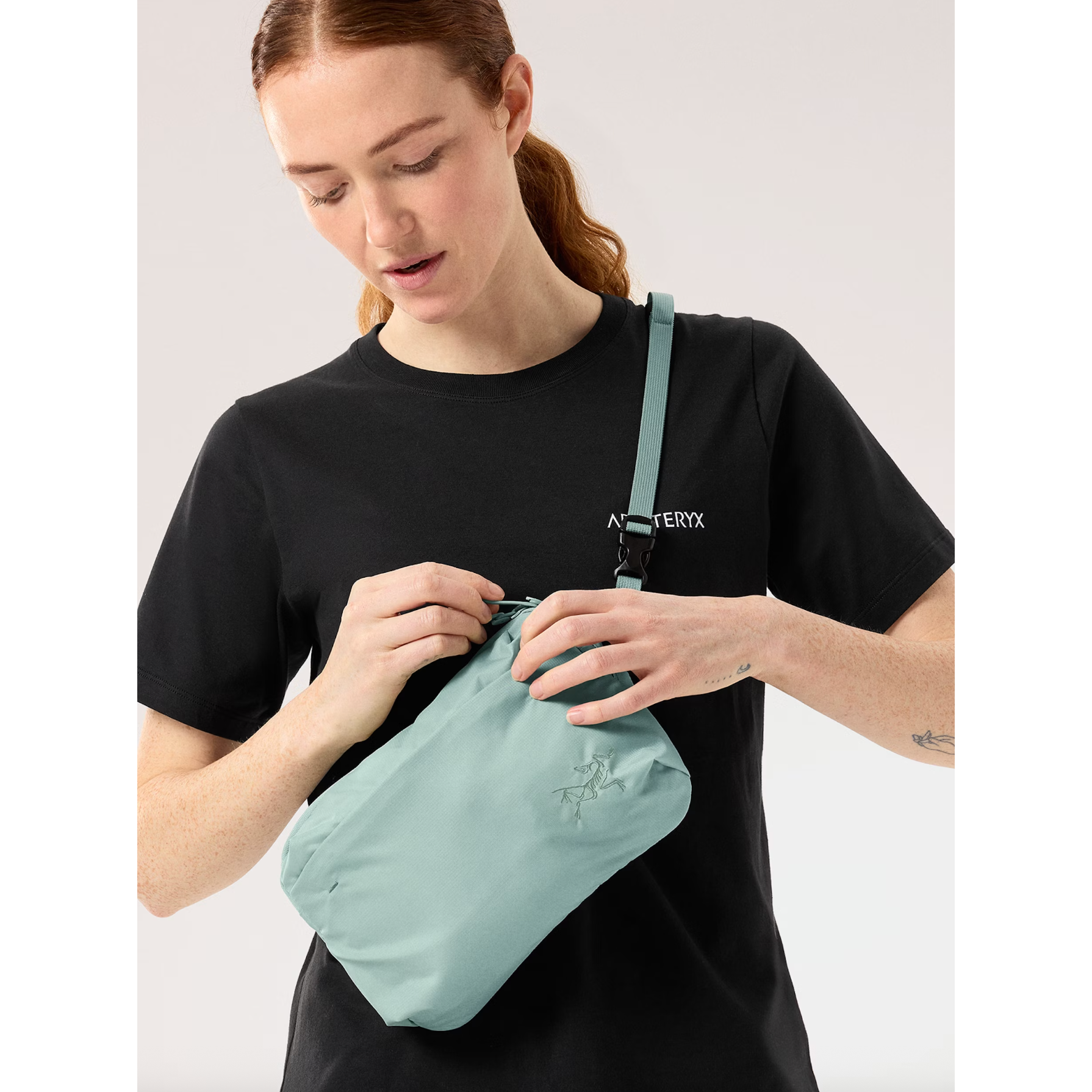 Arc'teryx Heliad Crossbody Bag in Stone Green