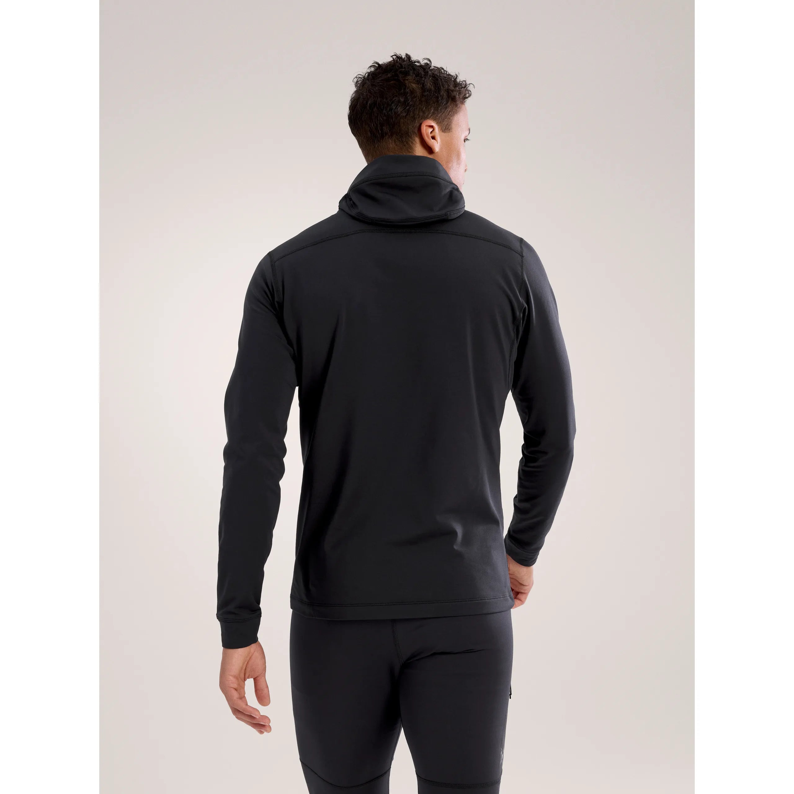 Arc'teryx Men's Rho LT Hoody in Black