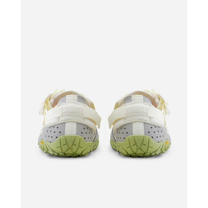 #color_ivory-green