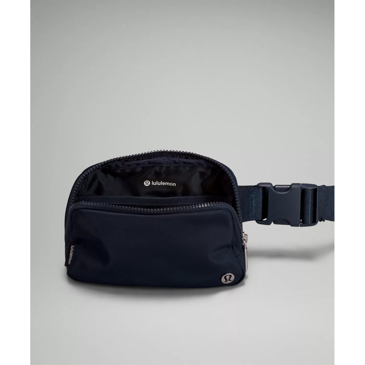 #color_true-navy