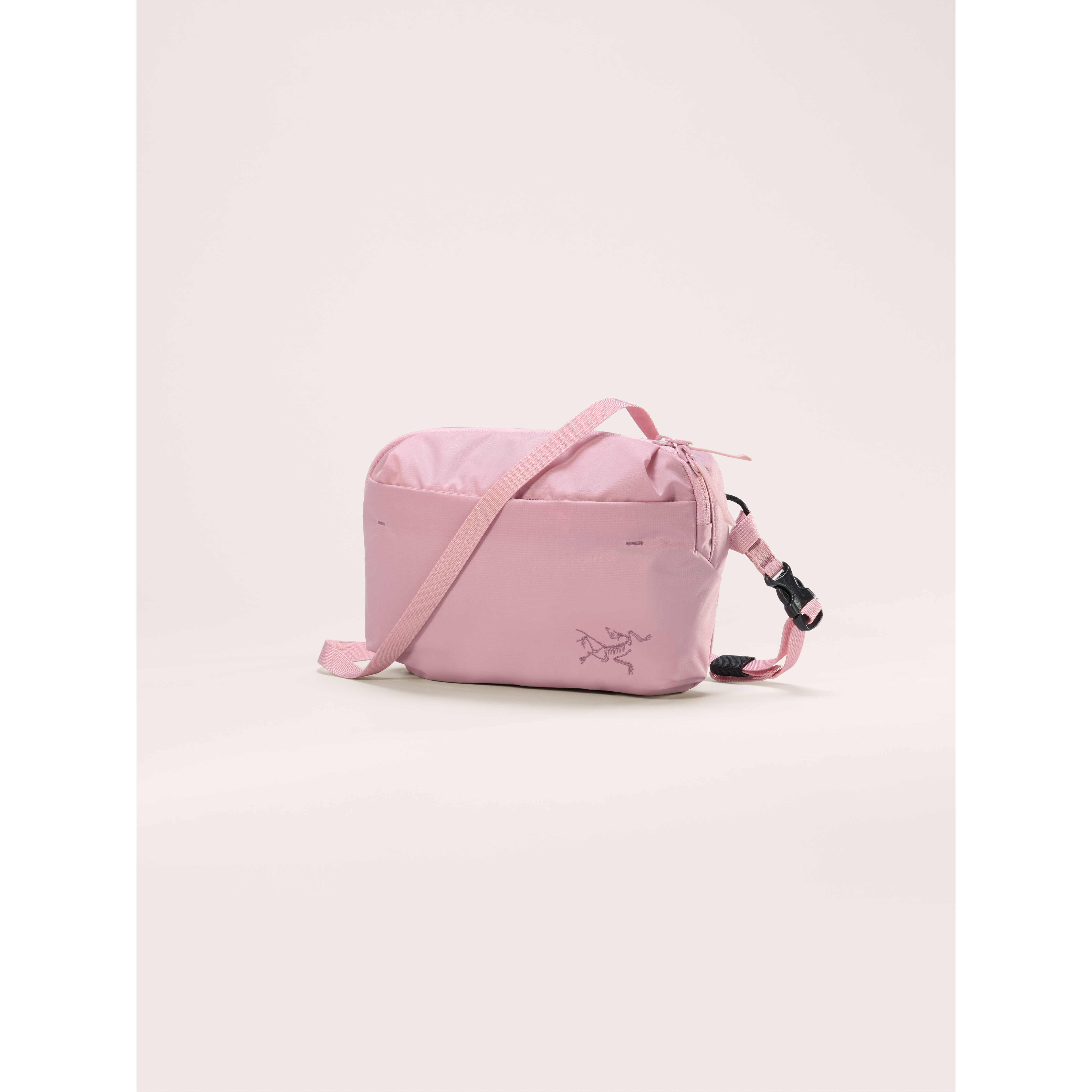 Shop Arc'teryx Accessories Online | Footprint USA