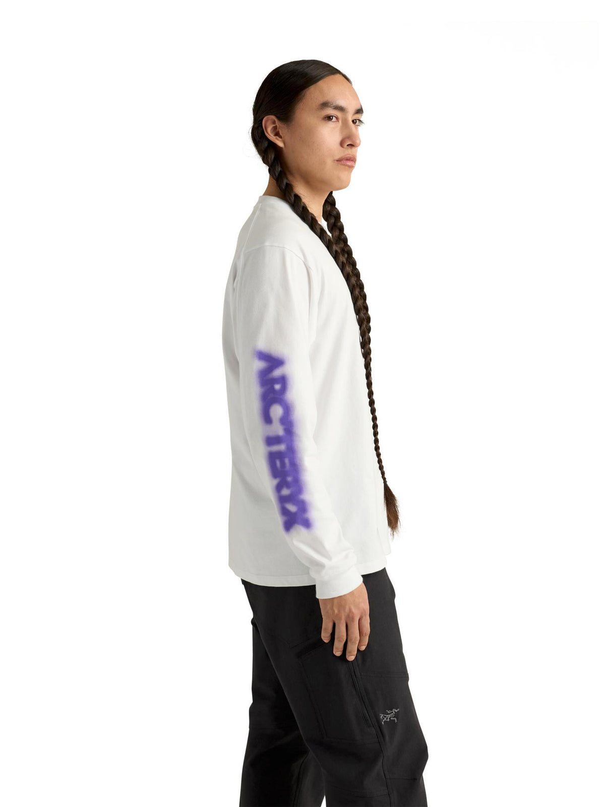 #color_white-light-violet