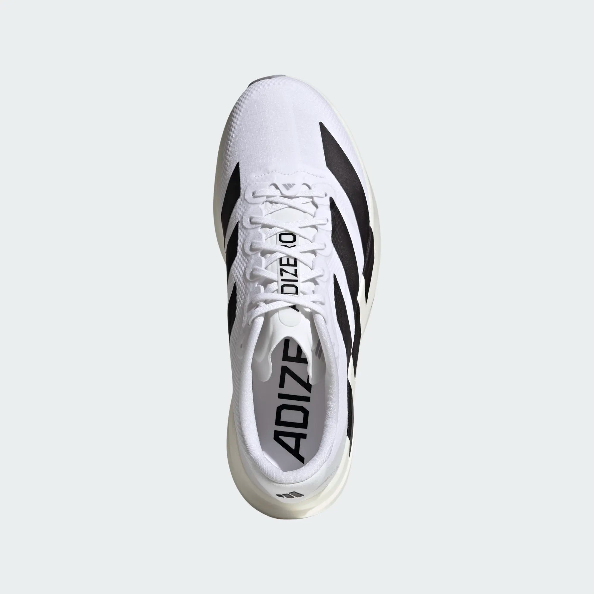 #color_cloud-white-core-black-dash-grey