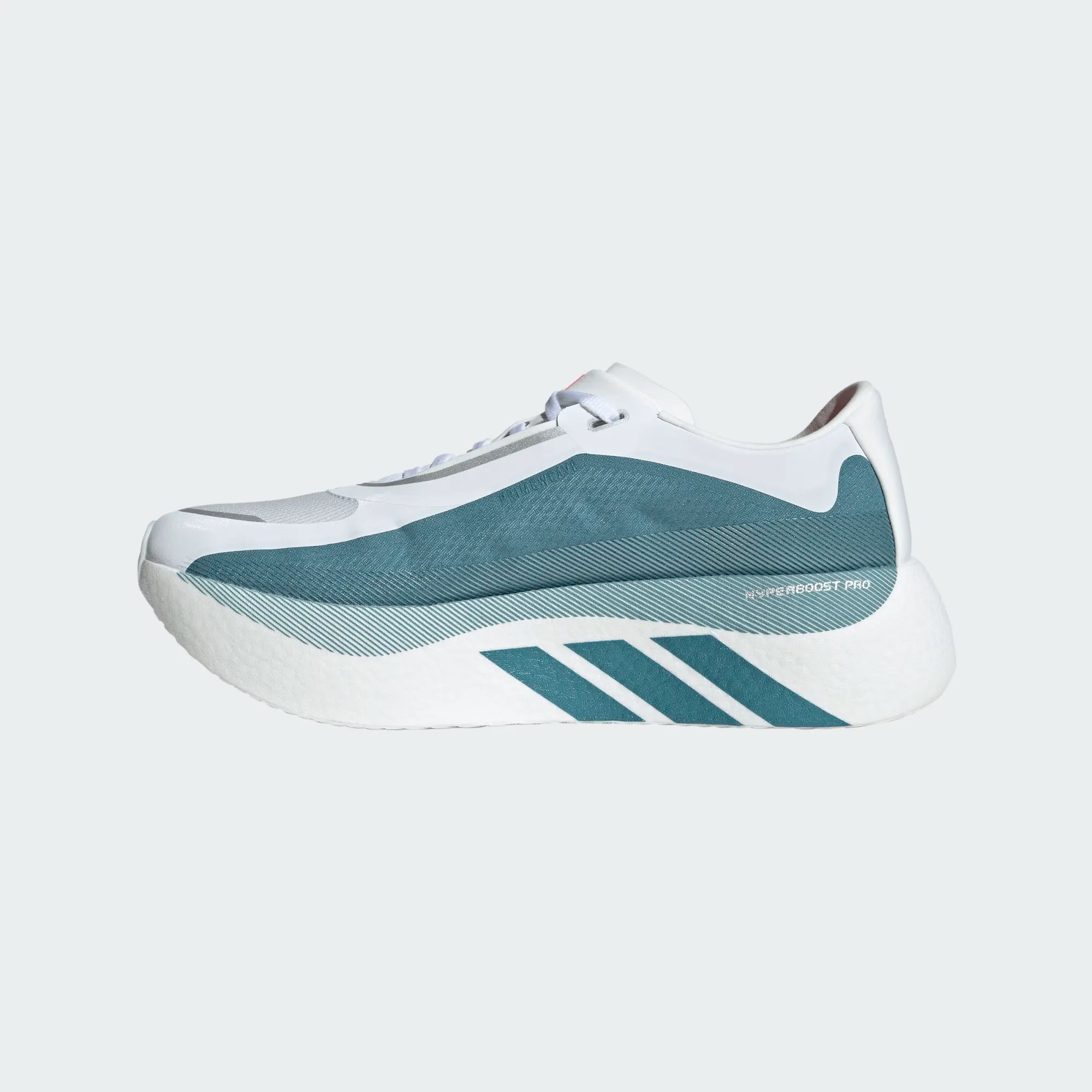 #color_cloud-white-petrol-met-f17-lucid-red