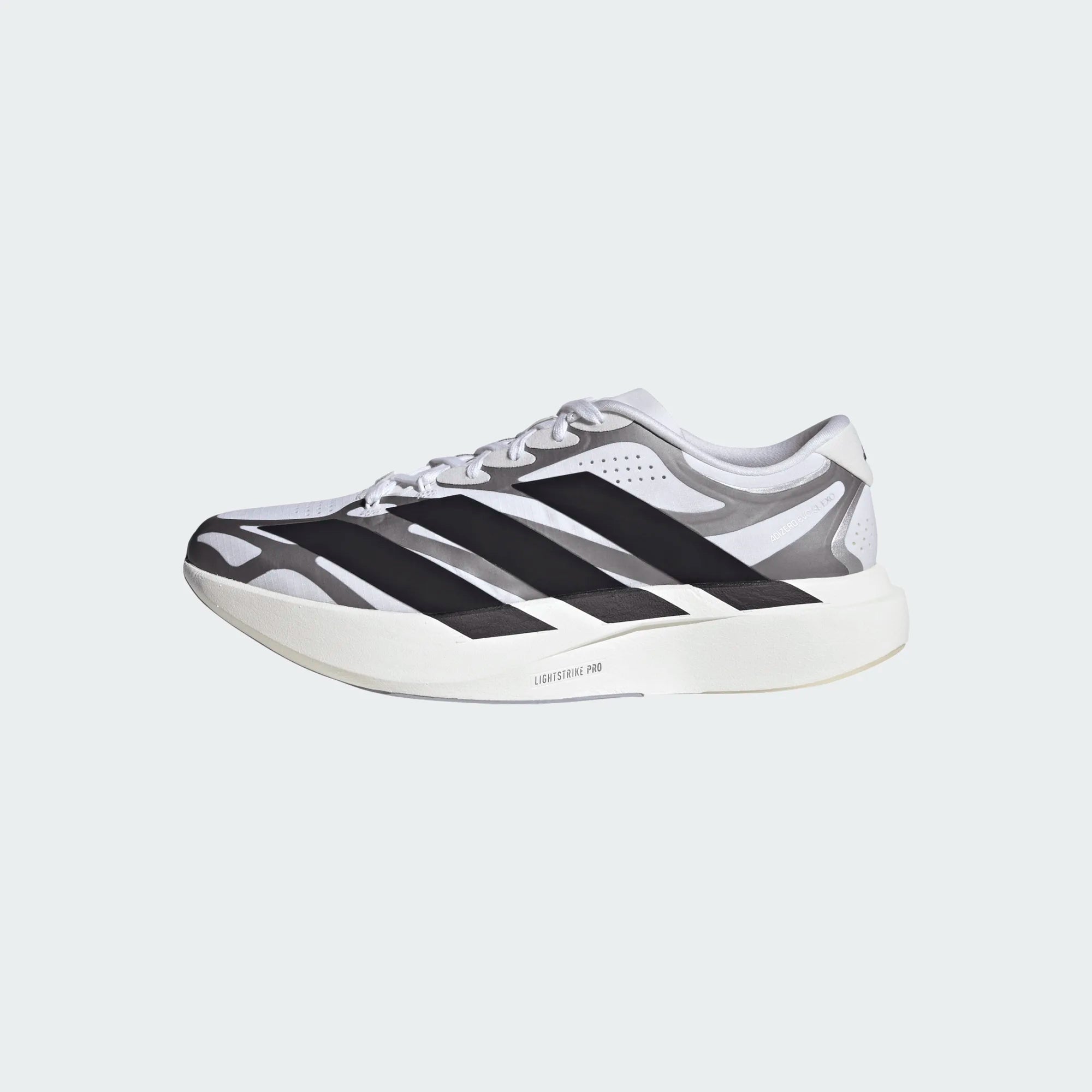 #color_cloud-white-core-black-iron-metallic