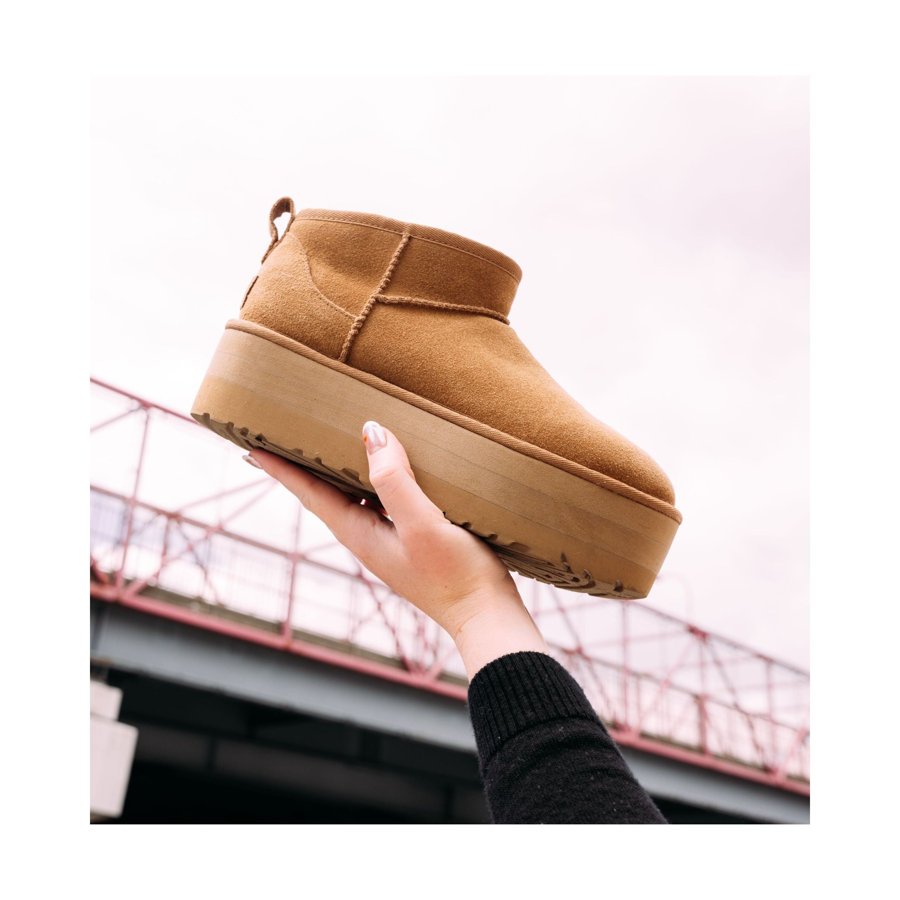 UGG Women's Classic Ultra Mini Platform in Chestnut  Women's Footwear