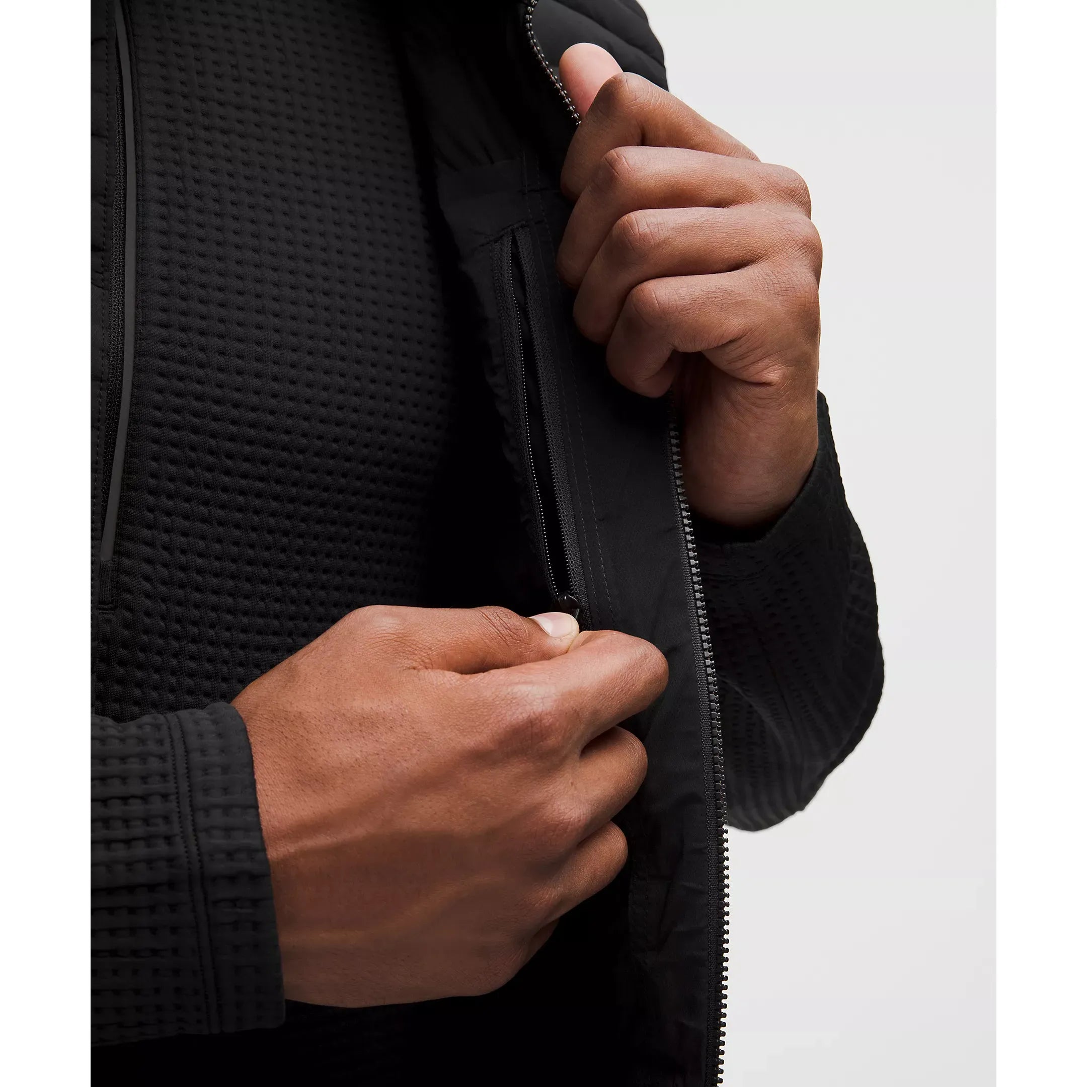 Lululemon Men's Navigation Down Vest