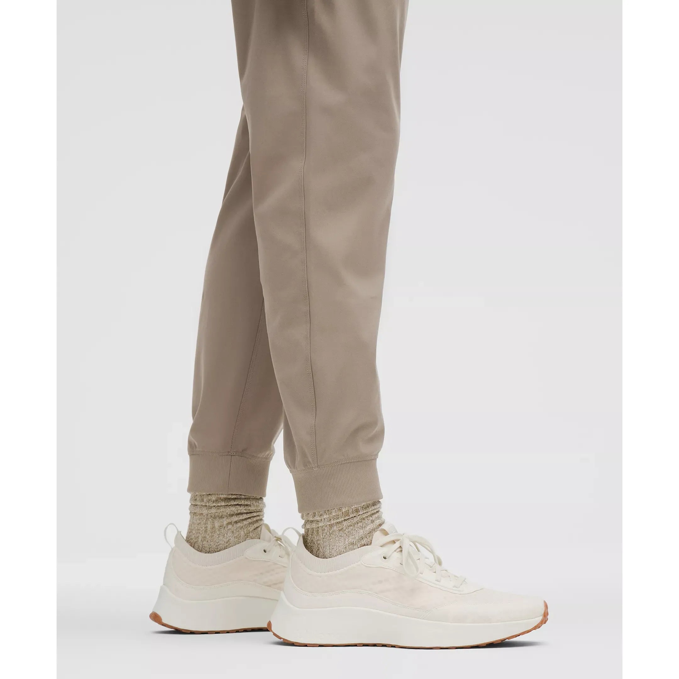 Lululemon Men's ABC Jogger Regular in Warm Ash Grey