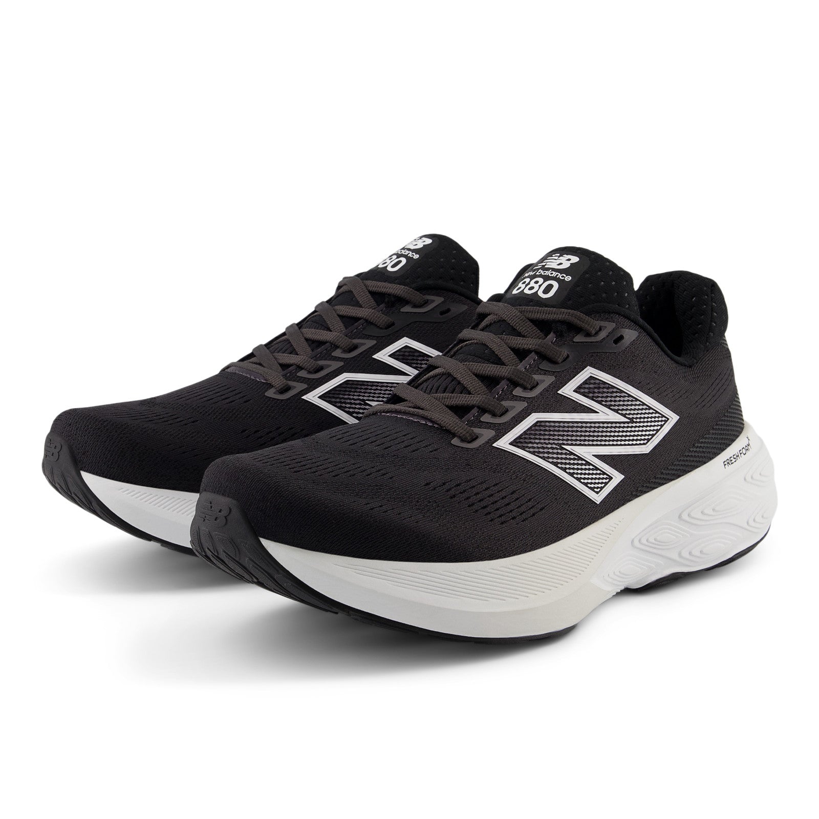 New Balance Men's Fresh Foam X 880v15 in Black with NB 103 White and Reflection