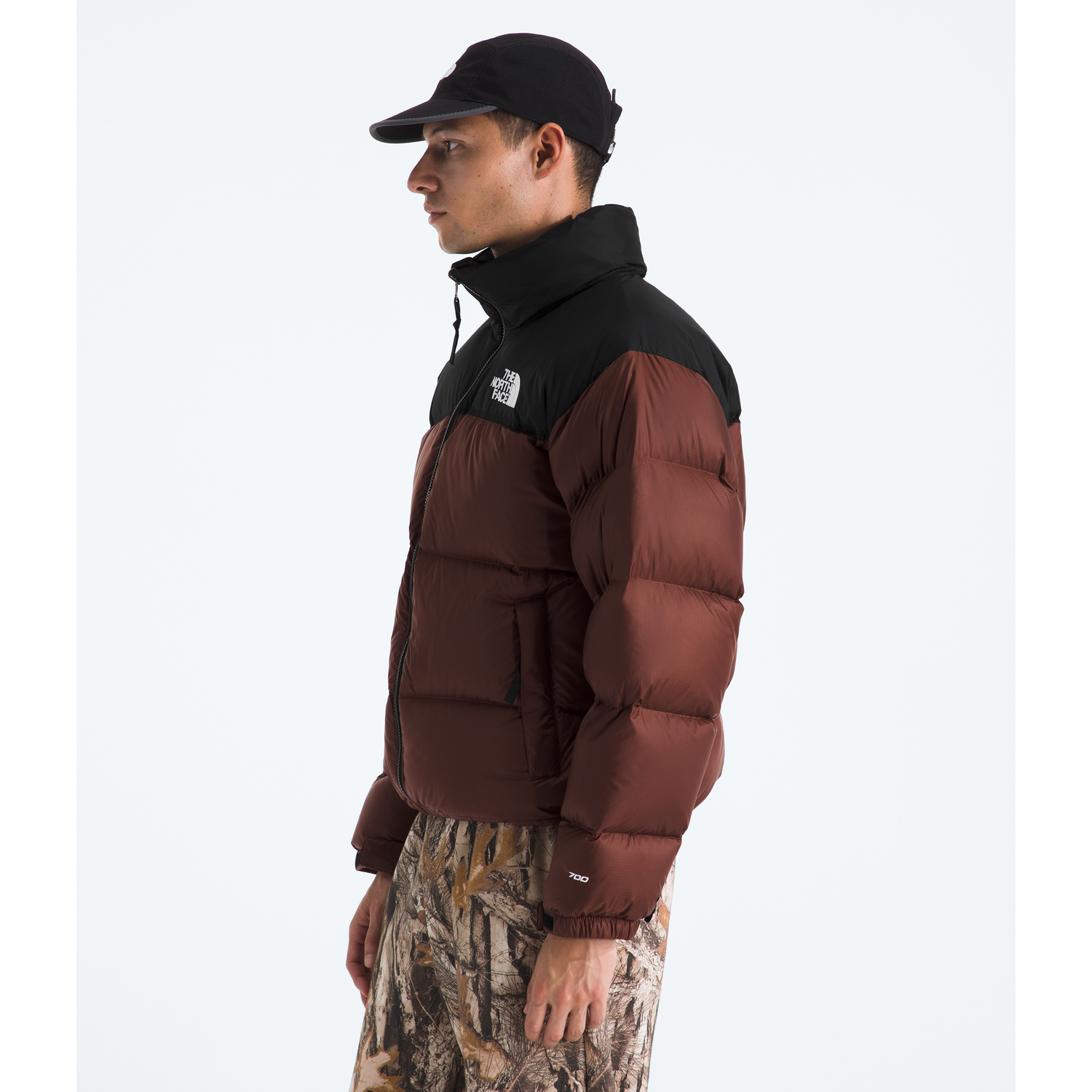 The North Face Men's 1996 Retro Nuptse Jacket in Ember Soil/TNF Black