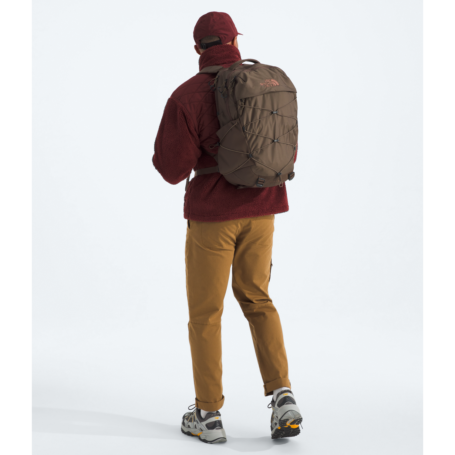 #color_smokey-brown-tnf-black