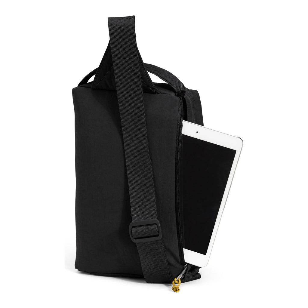 The North Face Berkeley Field Bag in TNF Black Mineral Gold