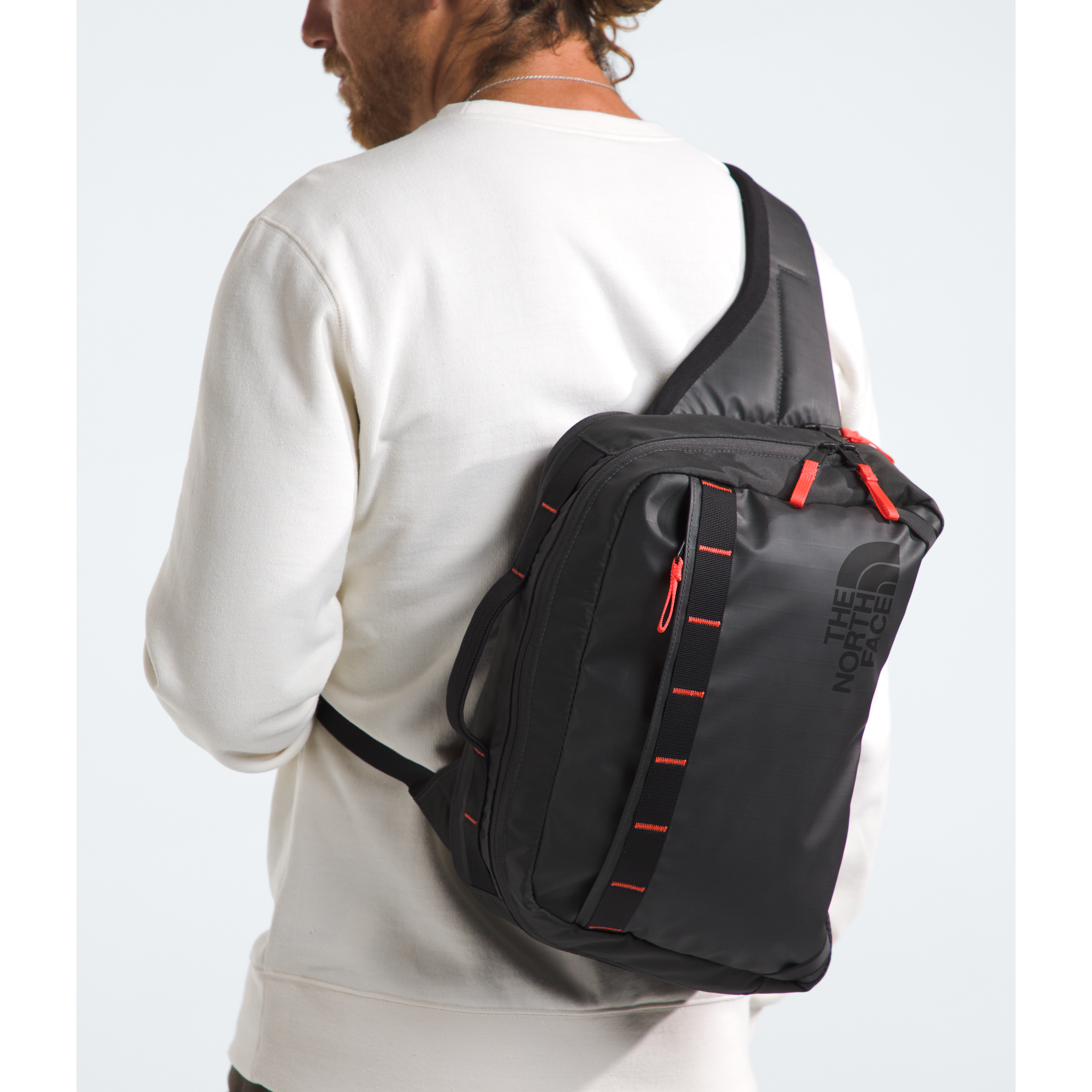 The North Face Base Camp Voyager Sling in Asphalt Grey