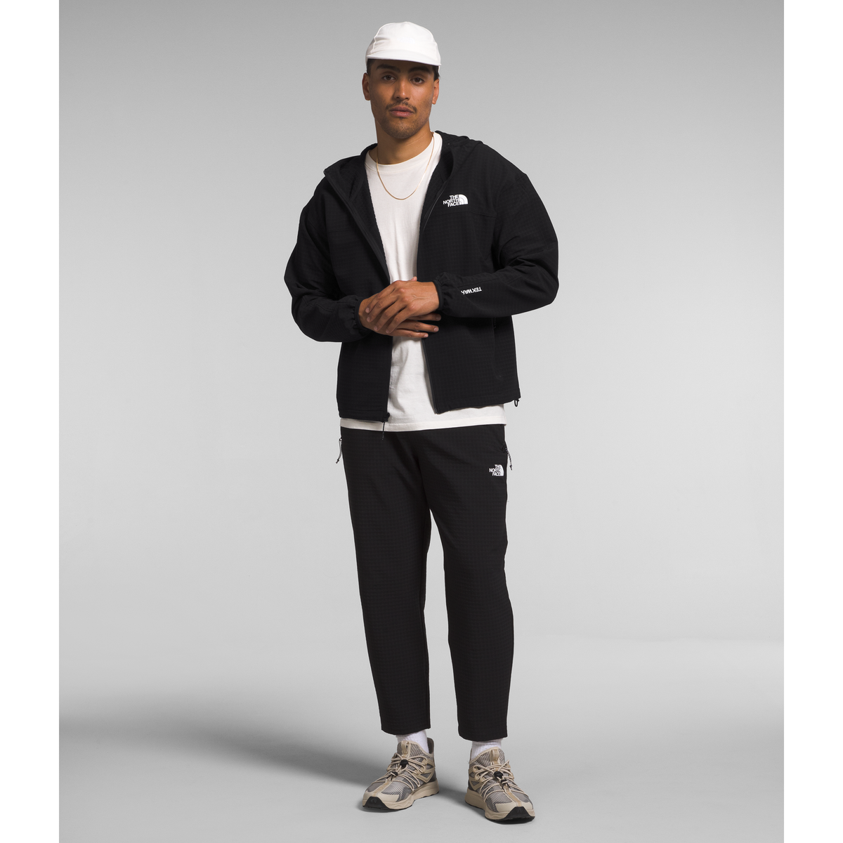 The North Face Men's Tekware Grid Hoodie in Black