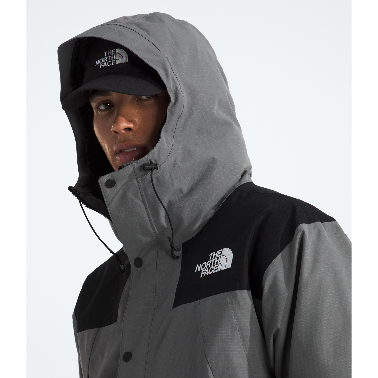 The North Face Men's DRYVENT™ Mono Mountain Jacket in Smoked Pearl