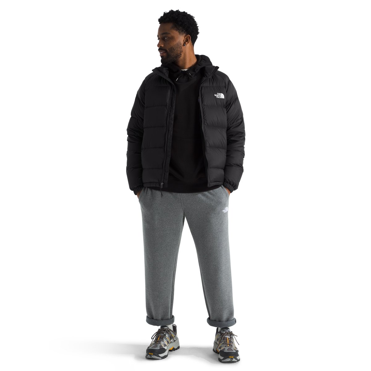 #color_tnf-black