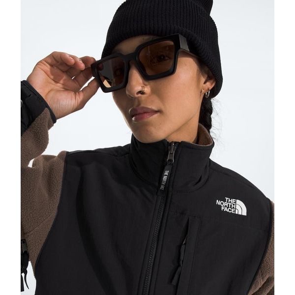 #color_smokey-brown-tnf-black