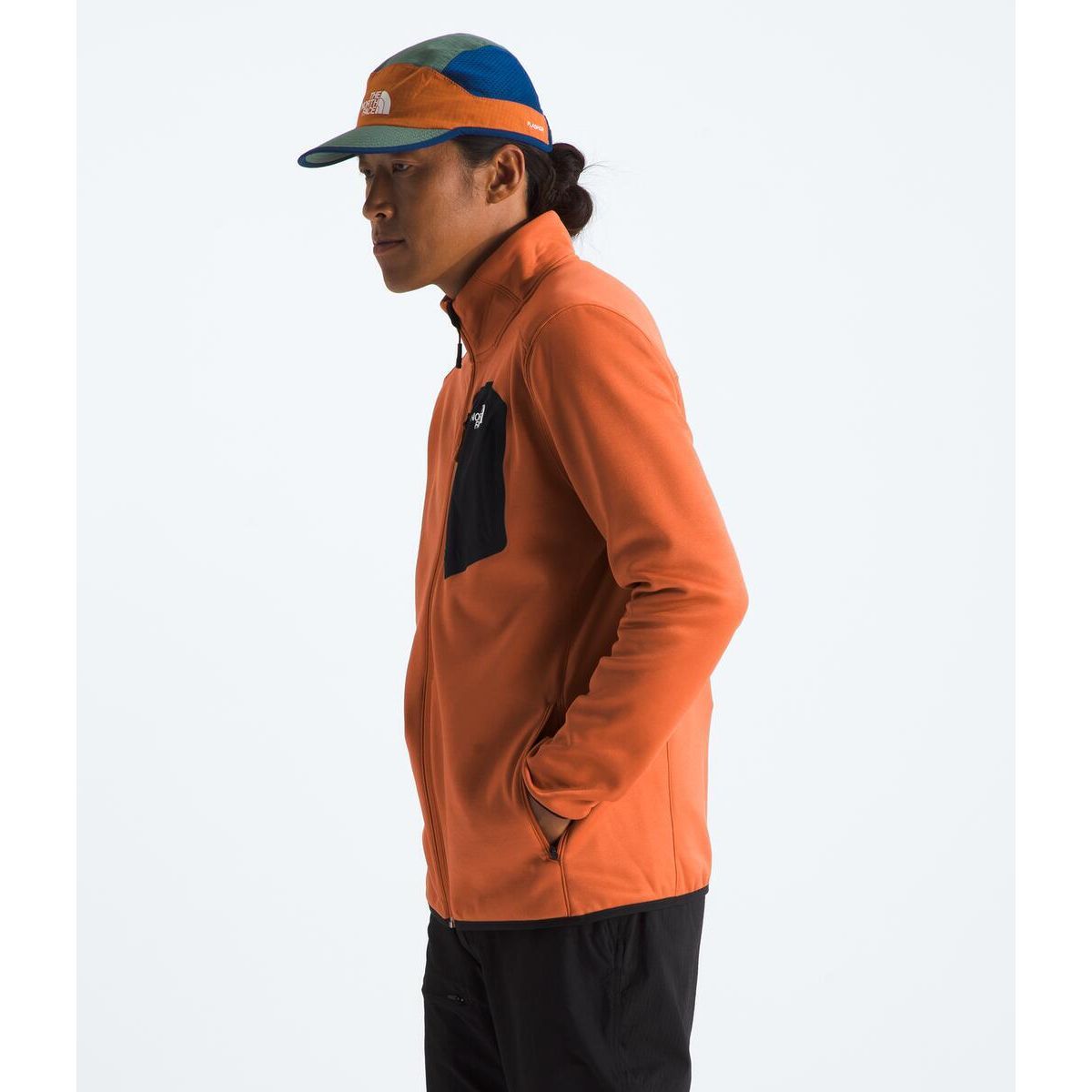 #color_iron-bronze-tnf-black