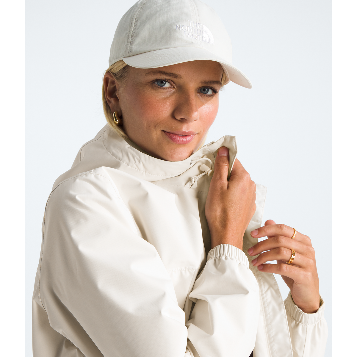 #color_white-dune