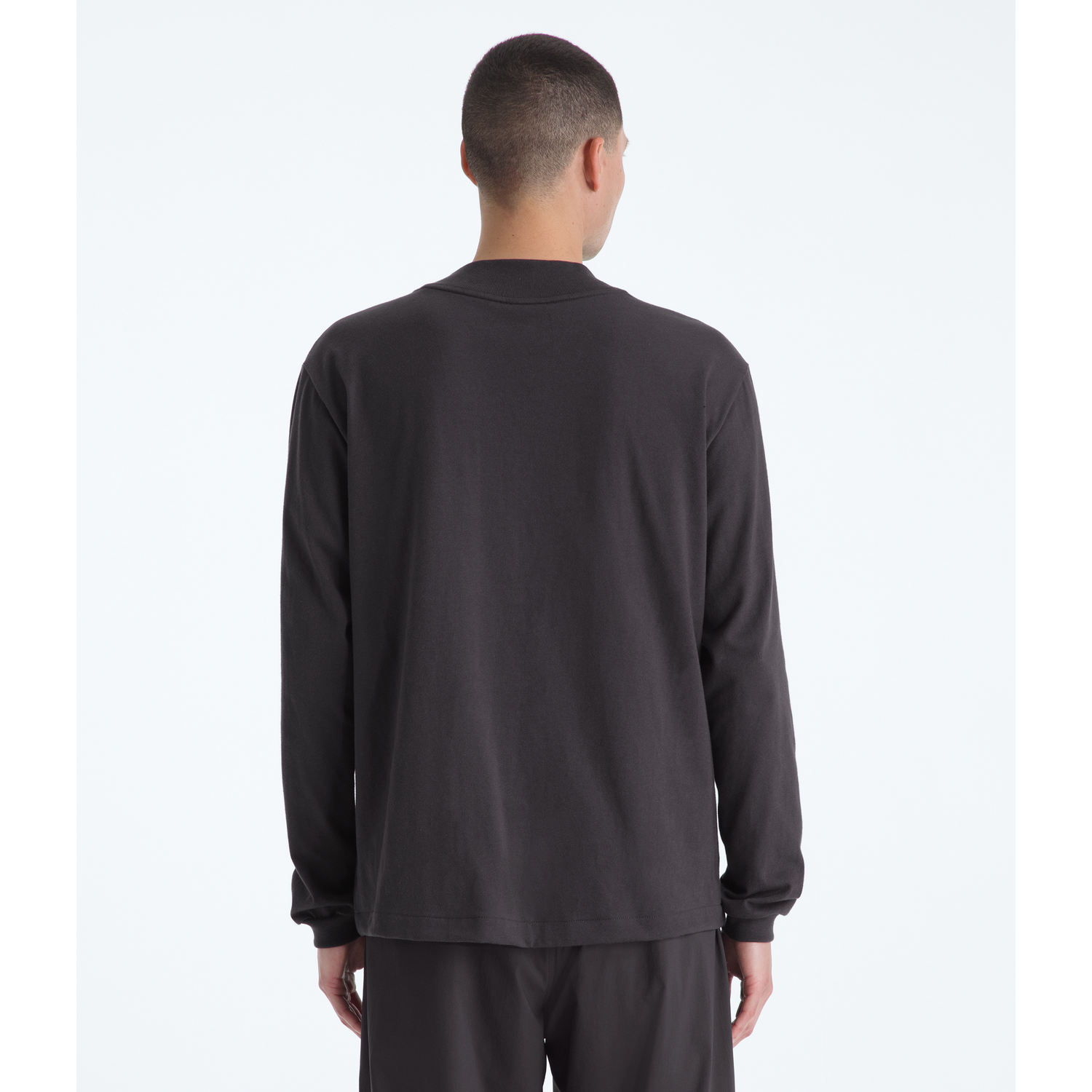 The North Face Men's Red Box Long-Sleeve Tee in Obsidian