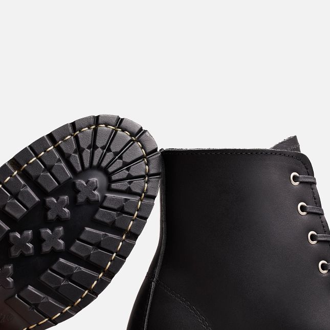 Red Wing Women's Clara Heeled Boot in Black Boundary Leather