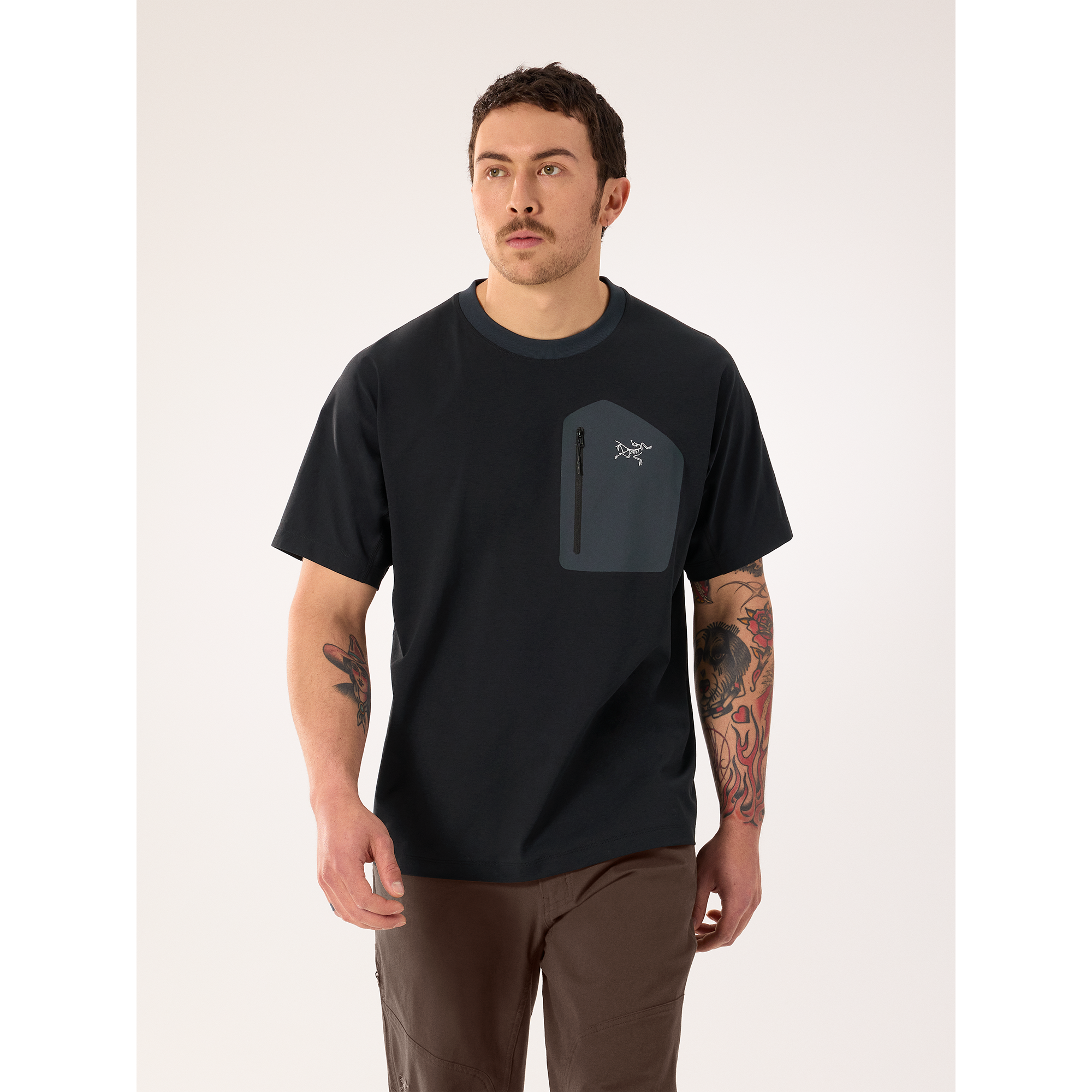 ARC'TERYX Konseal Pocket SS Tシャツ ブラックM美品 Arc'teryx Men's Konseal Pocket SS