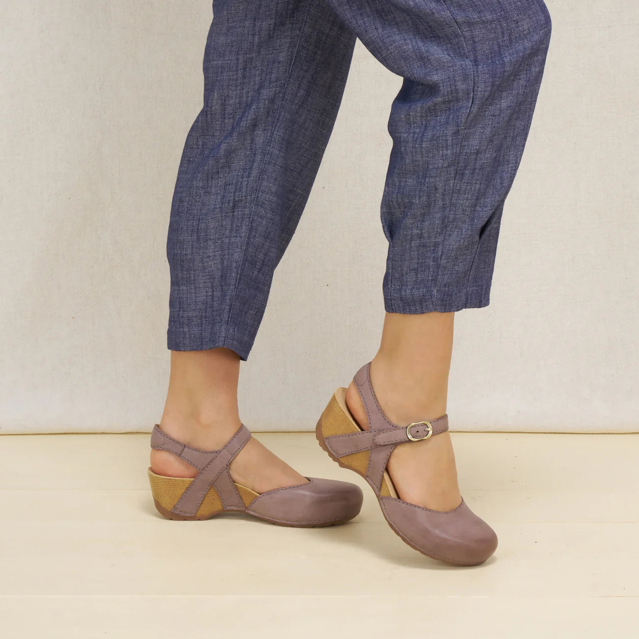 Dansko Women's Tiffani in Dusty Lilac Leather Mary Jane