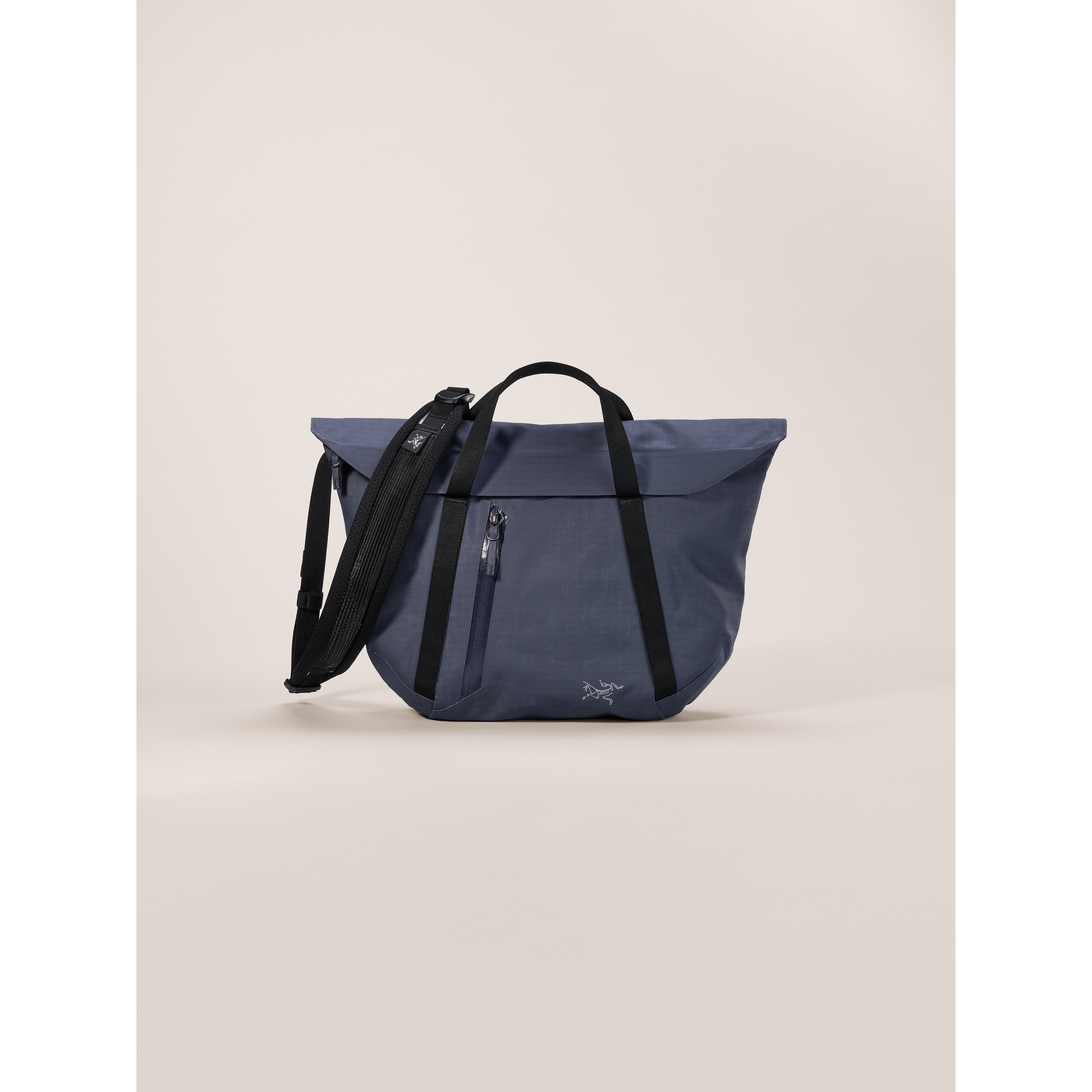 バッグ ARC'TERYX Granville Shoulder Bag s-l1200.jpg