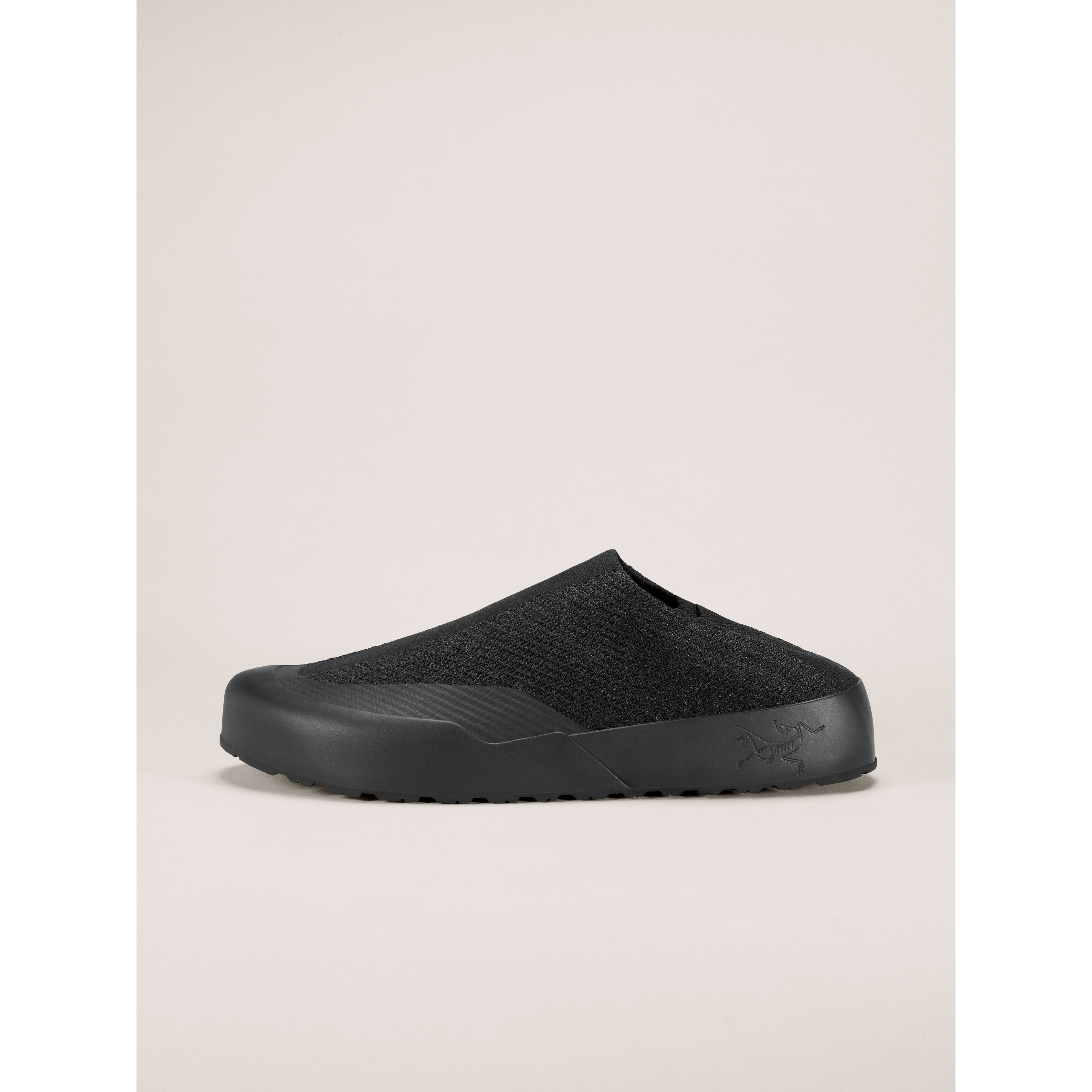 #color_black-black