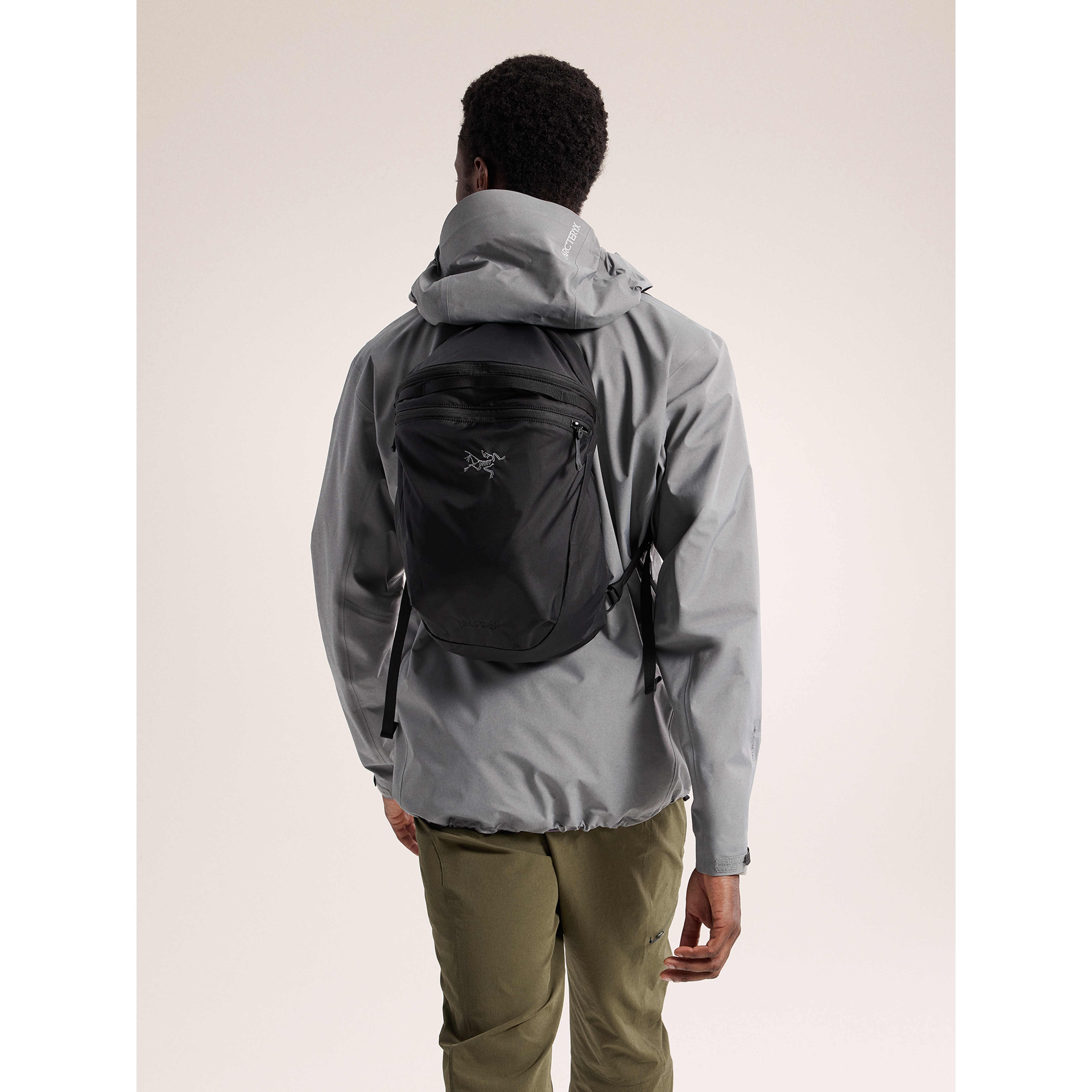 Arc'teryx Heliad 15 Backpack in Black
