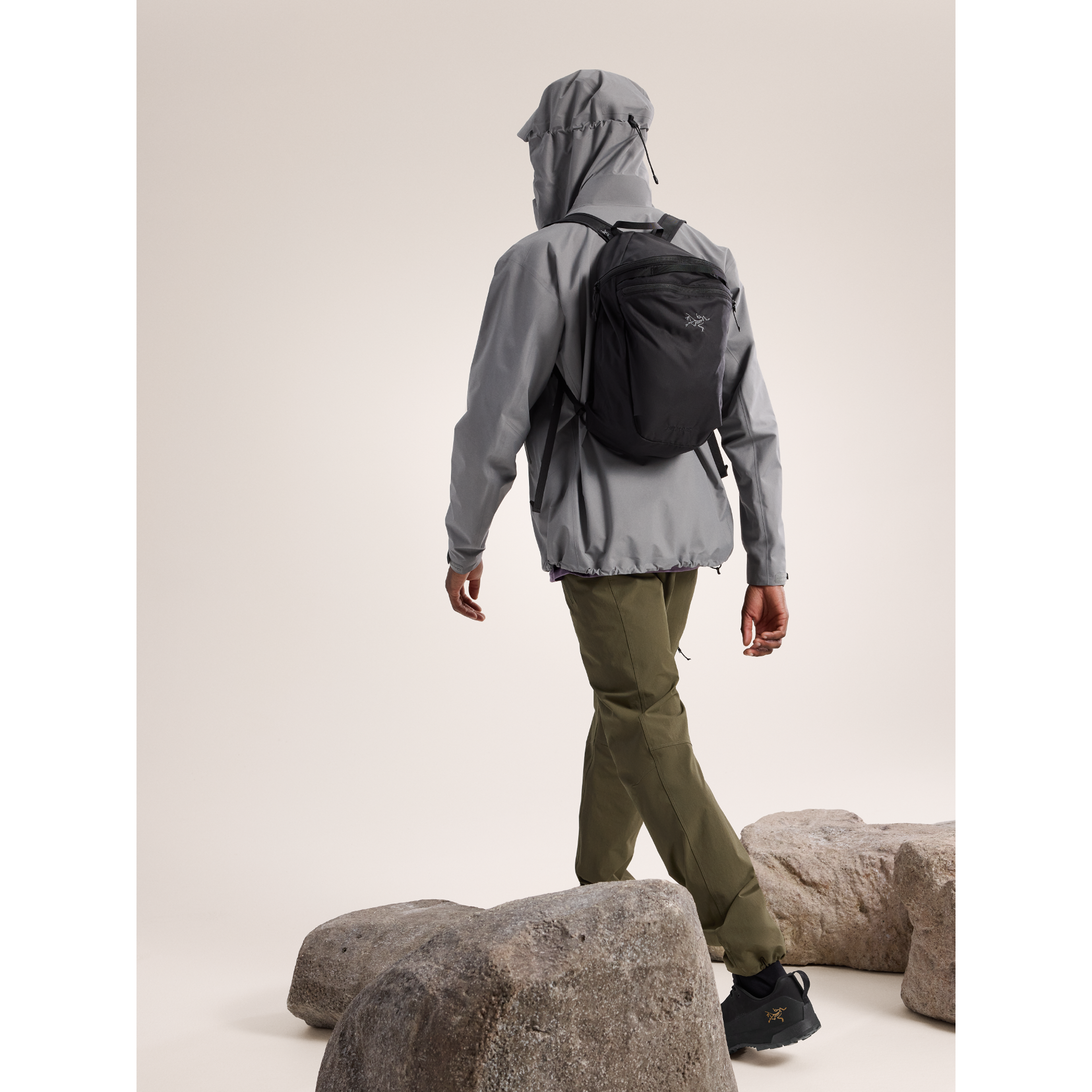 Arc'teryx Heliad 15 Backpack in Black