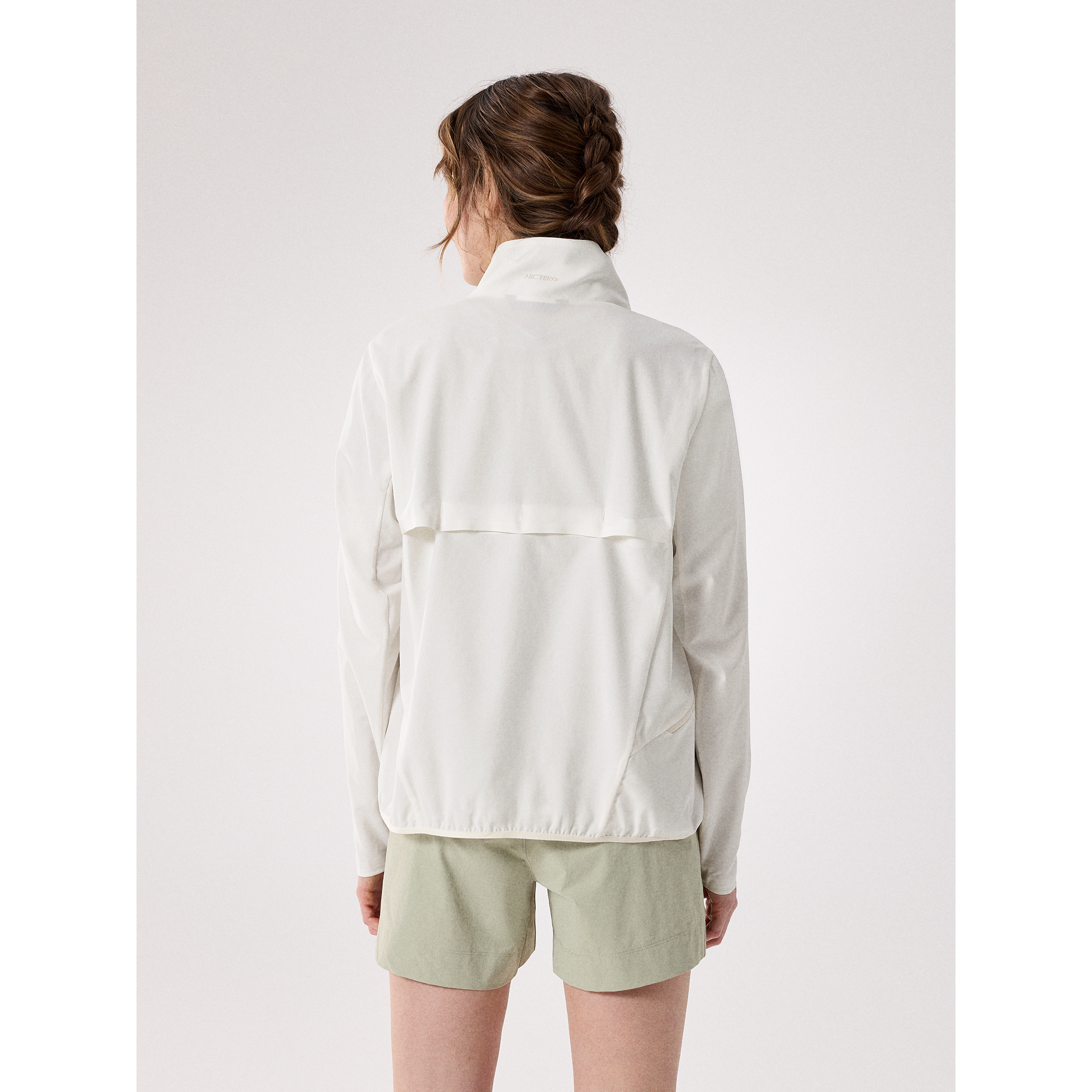 #color_arctic-silk