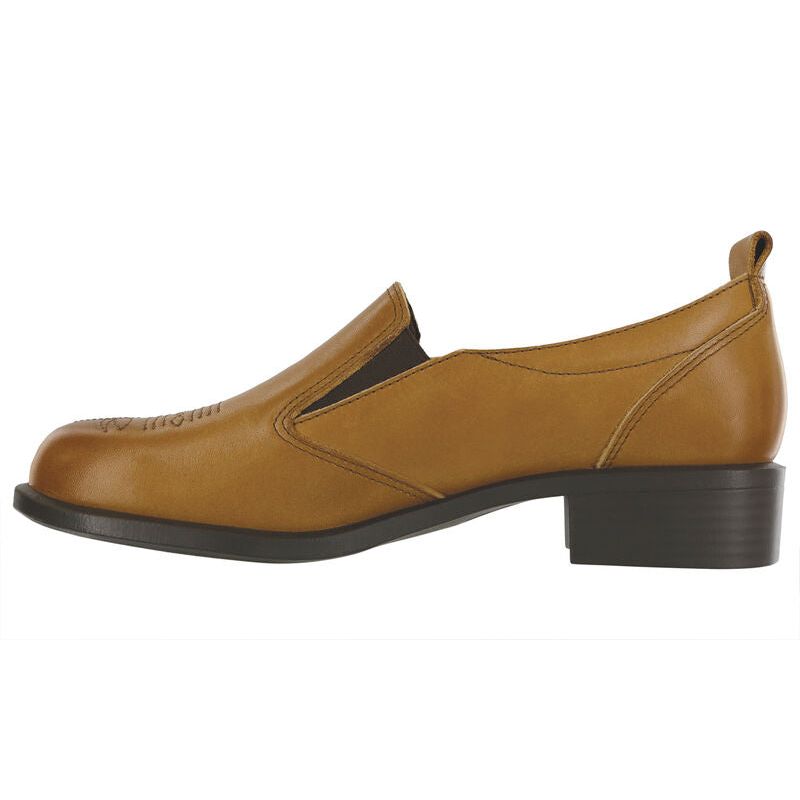 SAS Women's Saddle Oxford Dress Shoe in Hazel