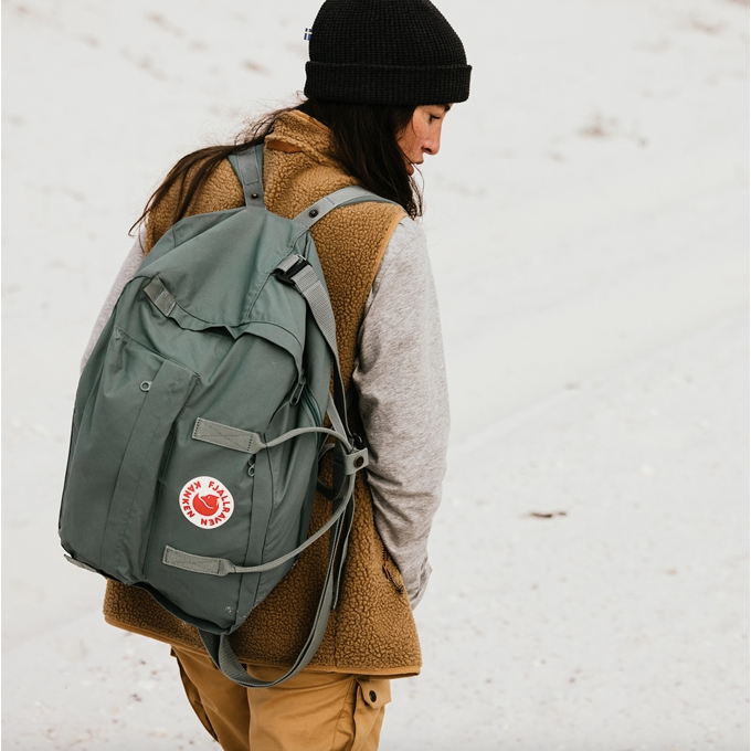 Fjallraven Women's Vardag Pile Fleece Vest in Navy  Women's Apparel