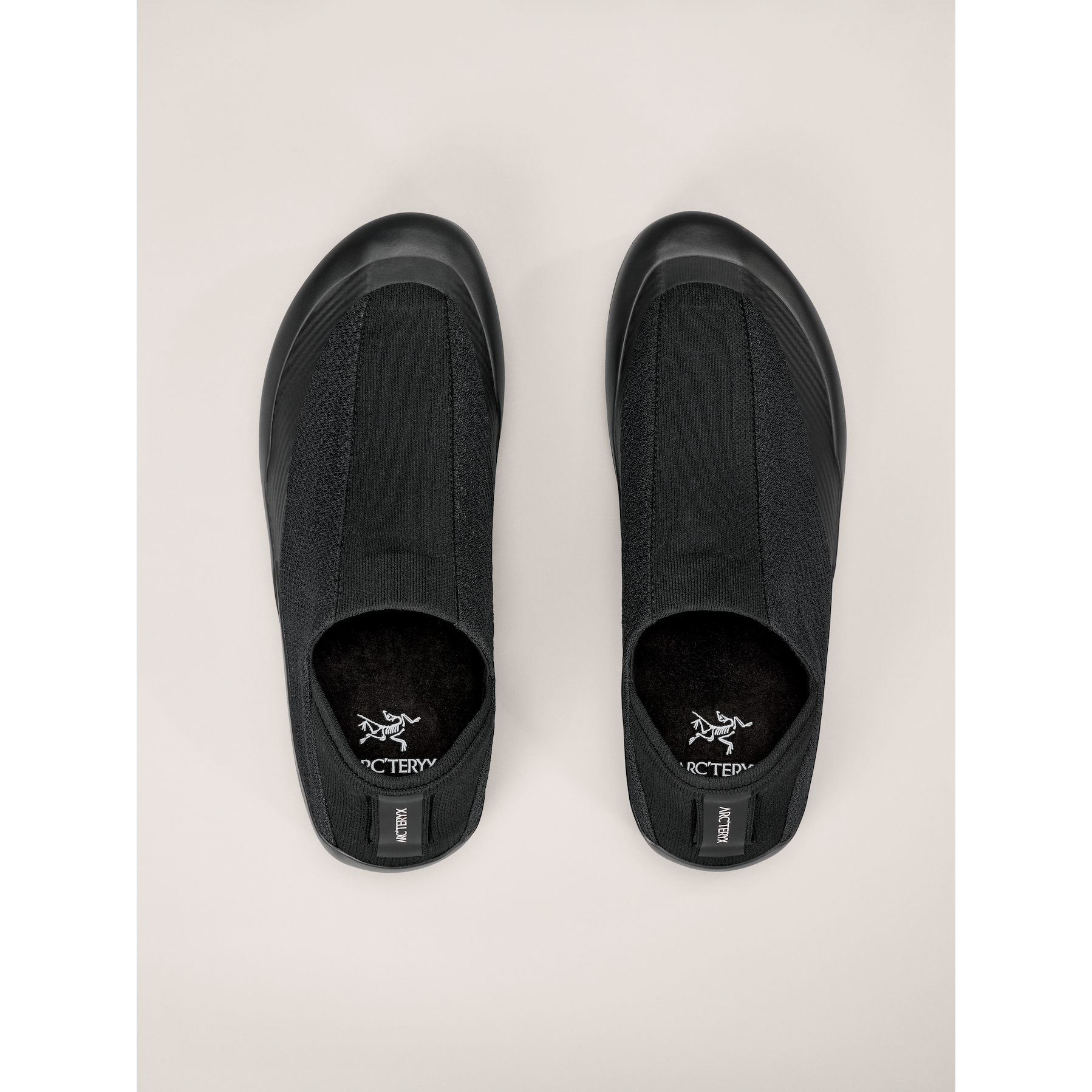 #color_black-black