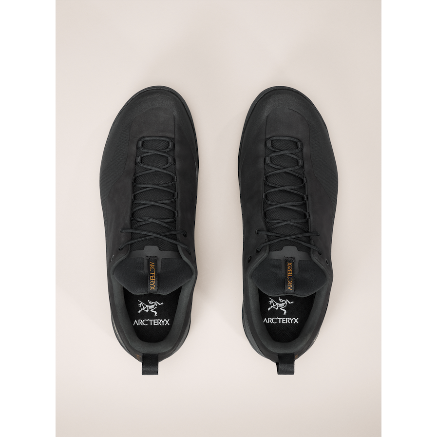 #color_black-black
