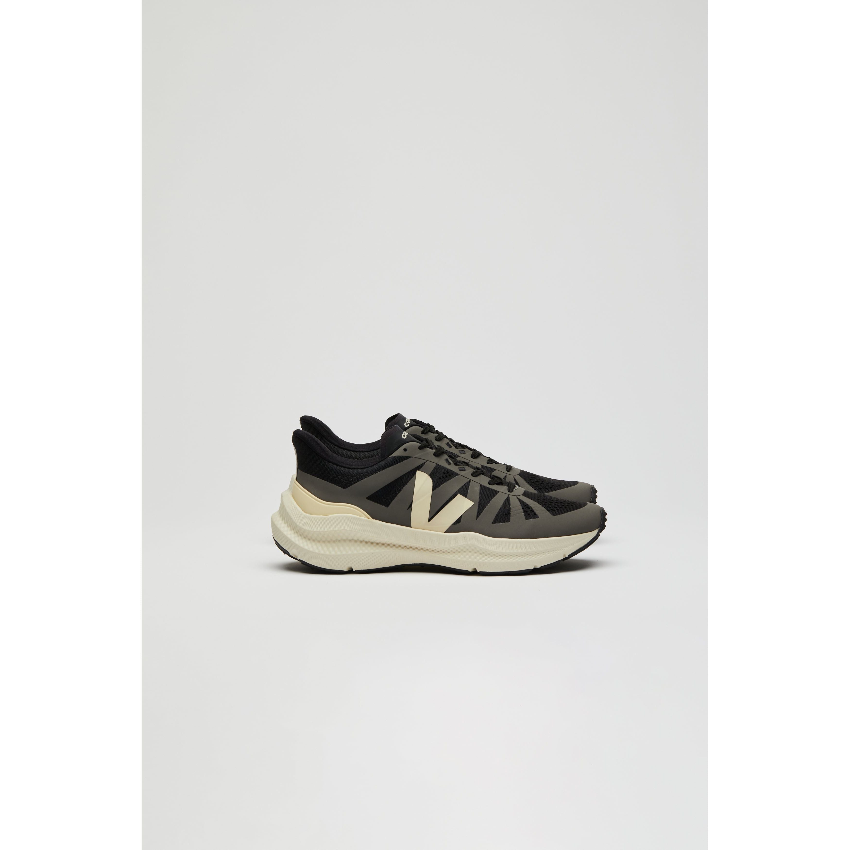 Veja Men's Condor 3 Engineered Mesh in Black Calcaire  Shoes