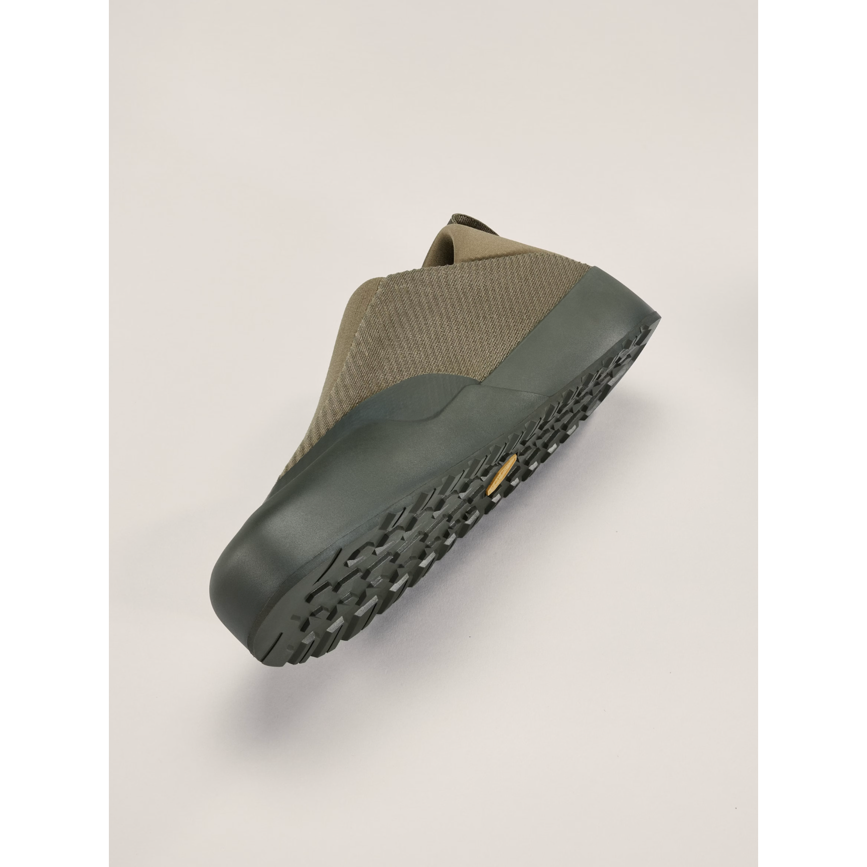 【ARC'TERYX】軽量！ 快適！ Kragg Shoe Men's 4色 Arc'teryx Kragg Shoes - Men's | REI Co-op