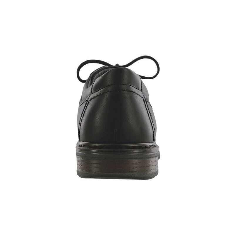 SAS Men's Aden Lace Up Oxford in Black