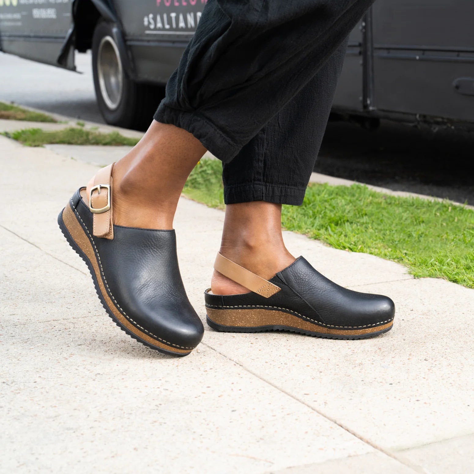 #color_black-waxy-milled-mule