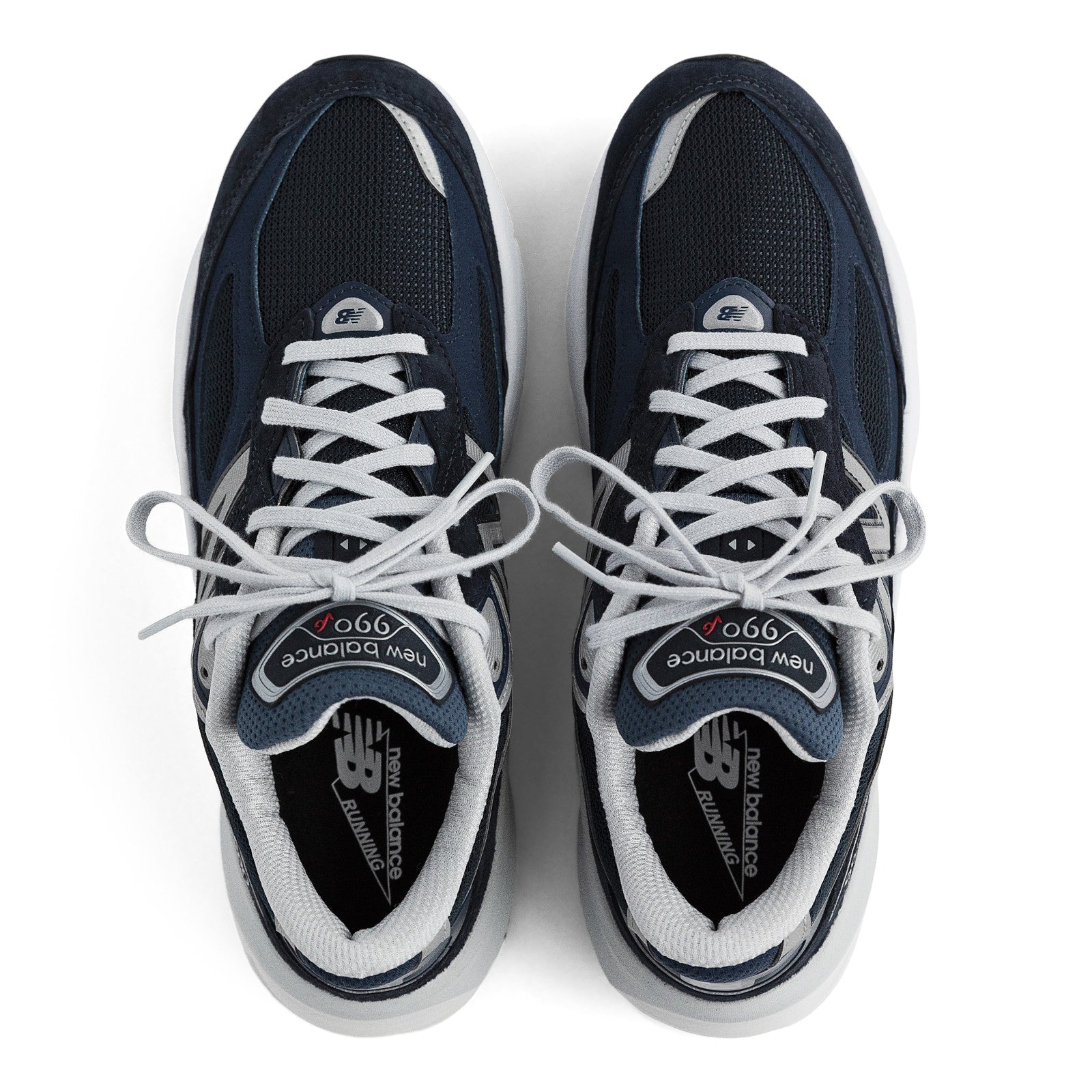 #color_navy-with-white