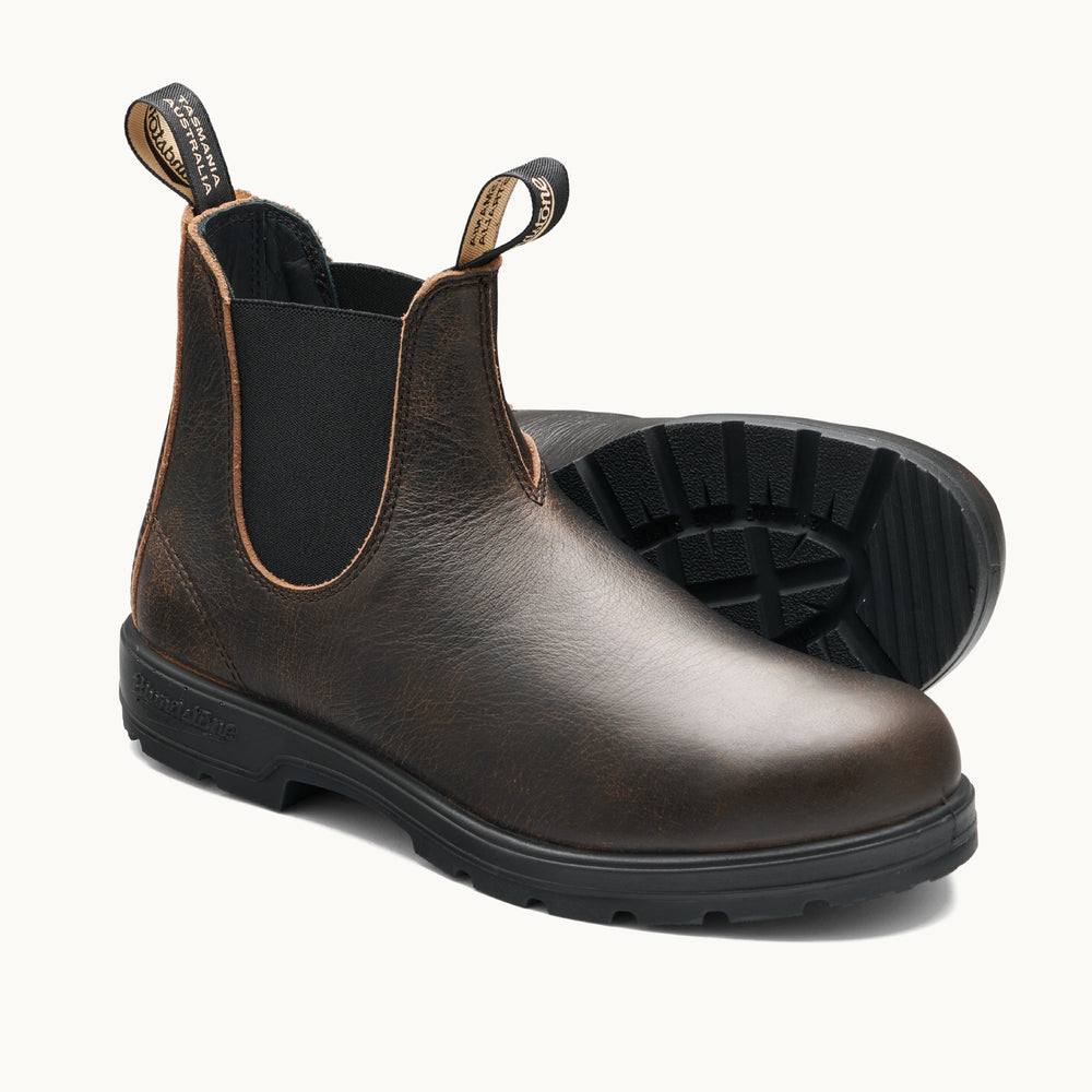 Blundstone Classics 2440 Chelsea Boot in Vintage Brown