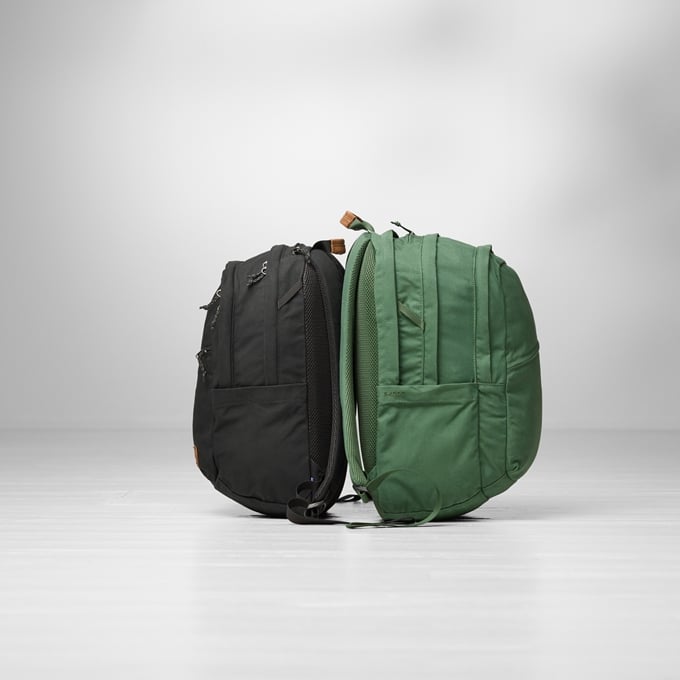 Fjallraven Raven 28 in Khaki Dust  Accessories