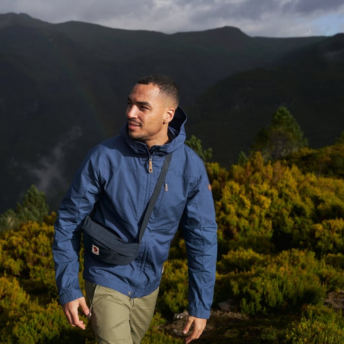 Fjallraven Ulvo Hip Pack Medium in Black  Accessories