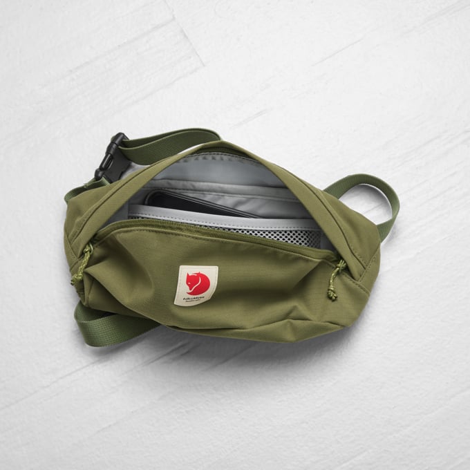 Fjallraven Ulvo Hip Pack Medium in Black  Accessories
