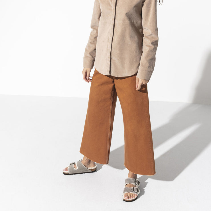 Birkenstock Arizona Shearling Suede Sandal in Stone Coin