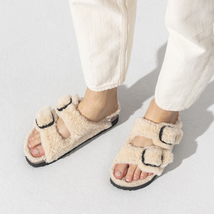 Birkenstock Arizona Big Buckle Shearling Sandal in Teddy Eggshell  Women's Footwear