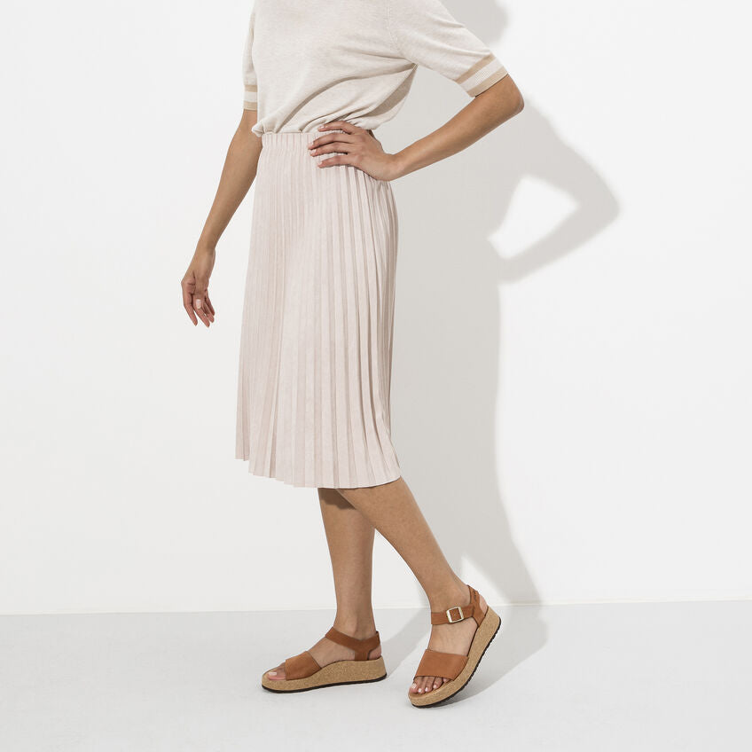 Birkenstock Glenda Nubuck Leather in Pecan  Women's Footwear